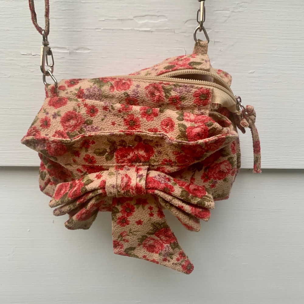 BOUTIQUE Small flower bow purse